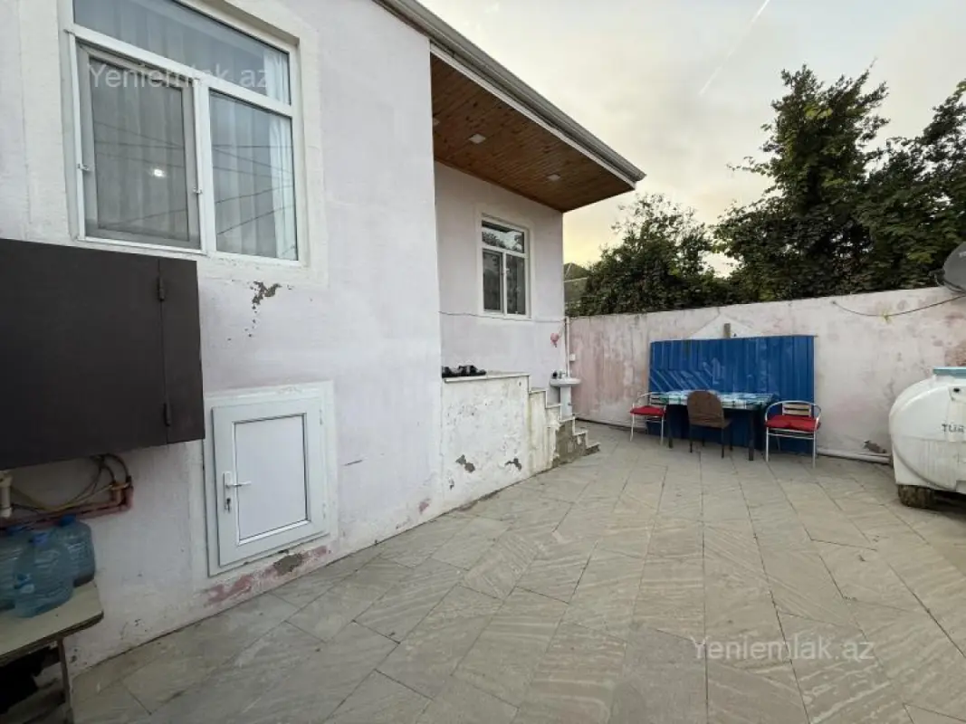 Satılır 3 otaqlı həyət evi 70 m²