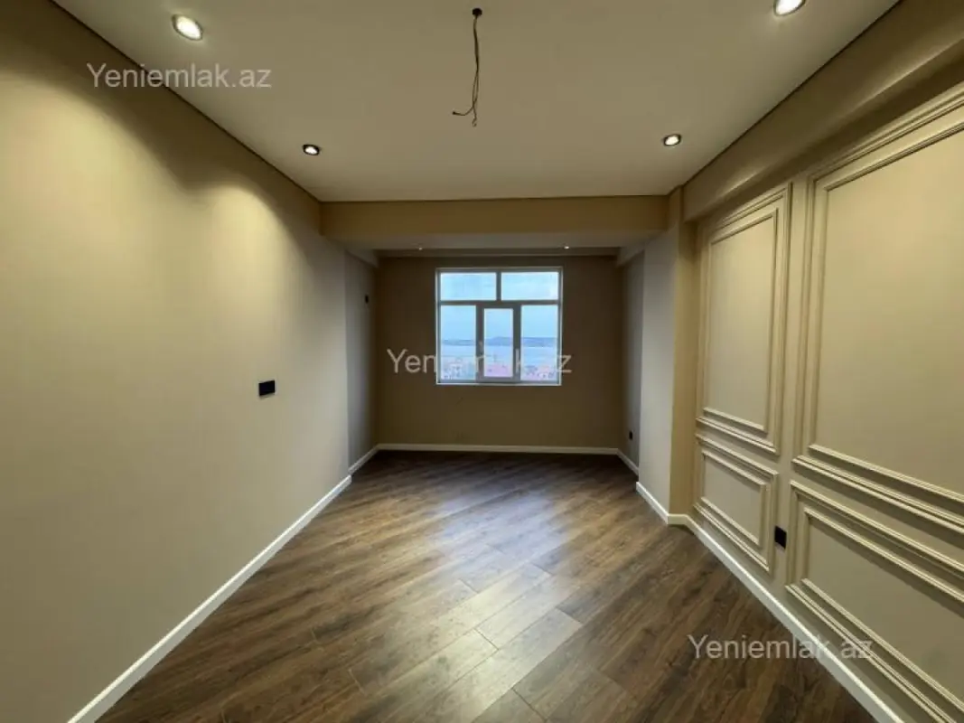 Satılır 2 otaqlı yeni tikili 65 m²