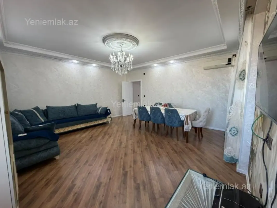 Satılır 4 otaqlı yeni tikili 140 m²