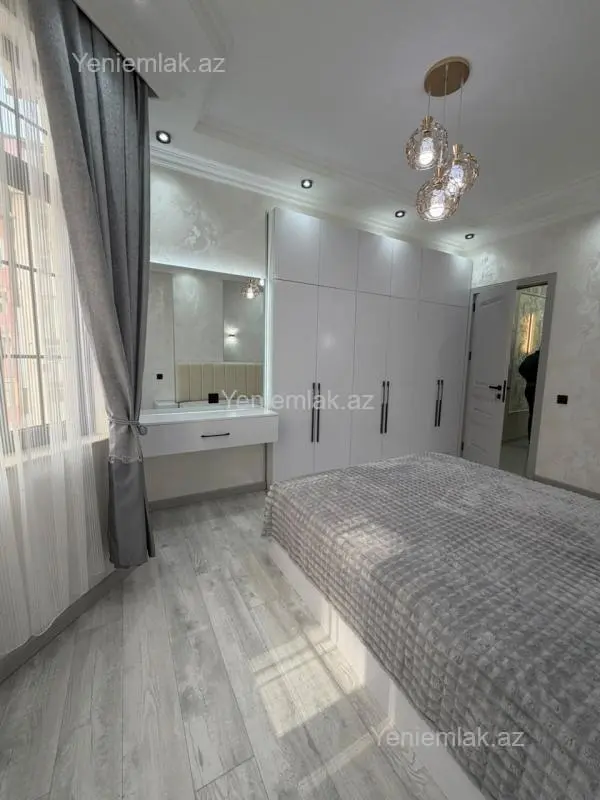 Satılır 2 otaqlı yeni tikili 55 m²