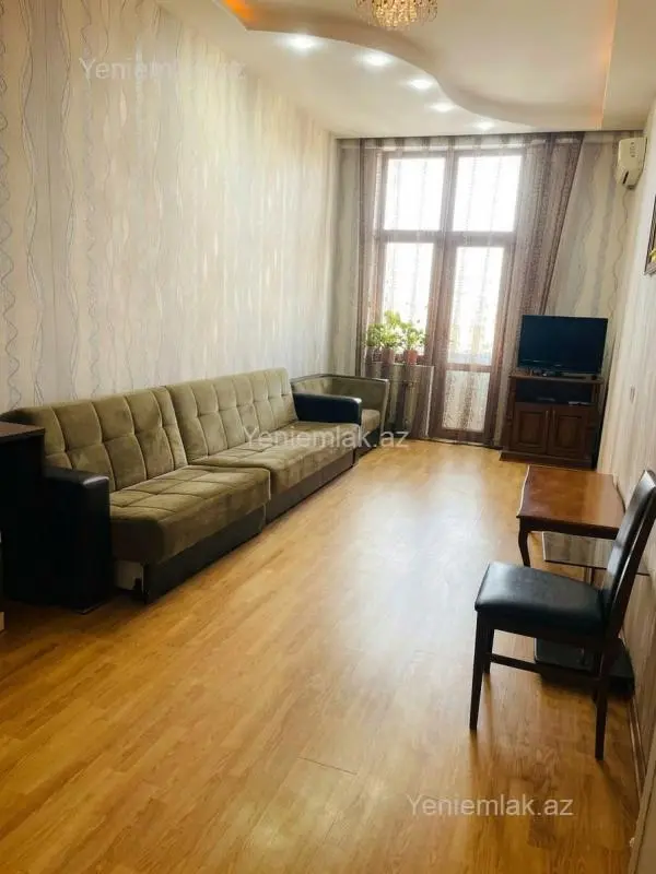 Satılır 2 otaqlı yeni tikili 70 m²