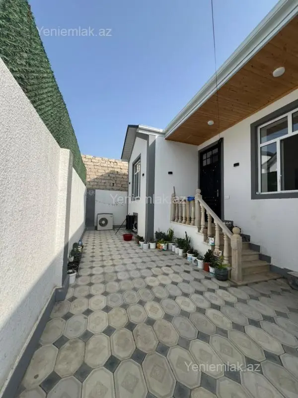 Satılır 2 otaqlı həyət evi 70 m²