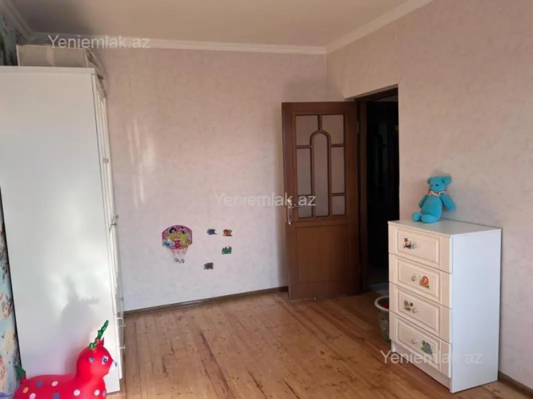 Satılır 3 otaqlı həyət evi 100 m²