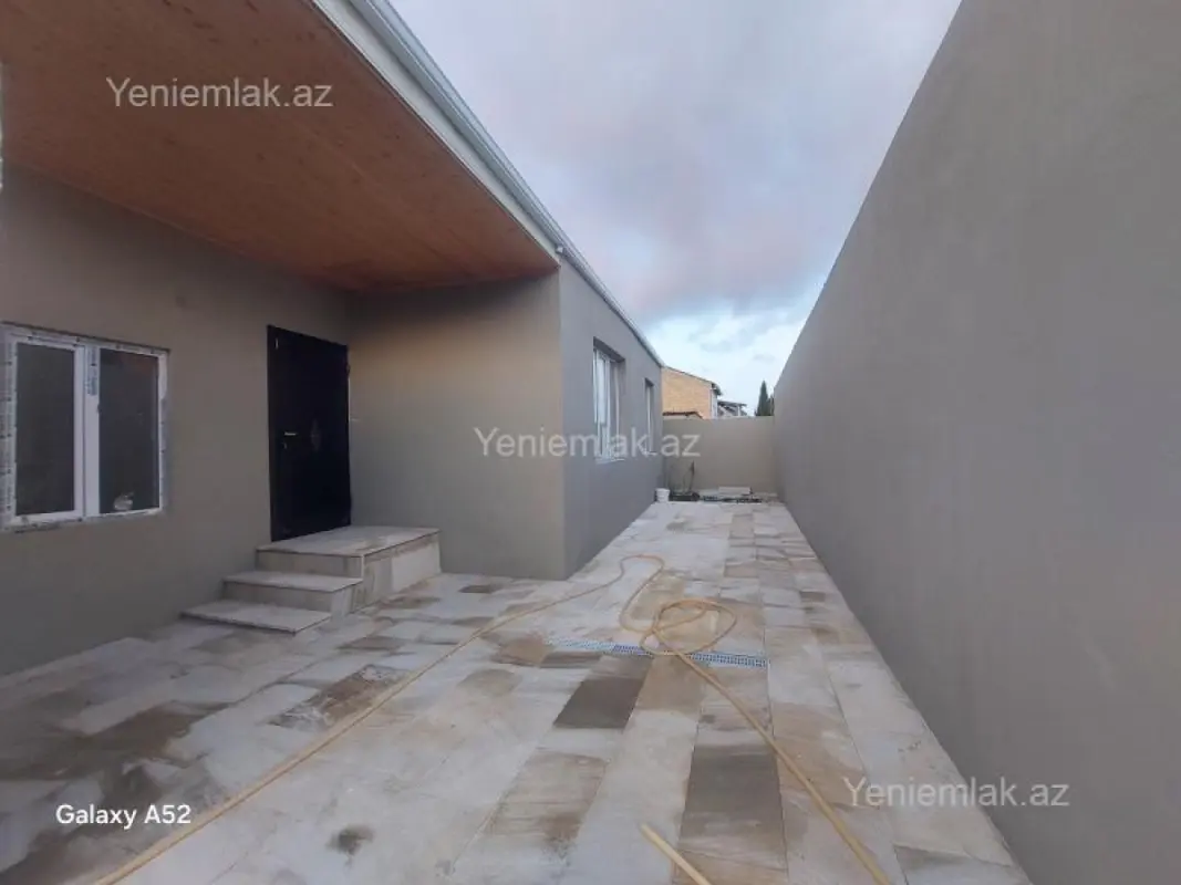 Satılır 3 otaqlı həyət evi 90 m²