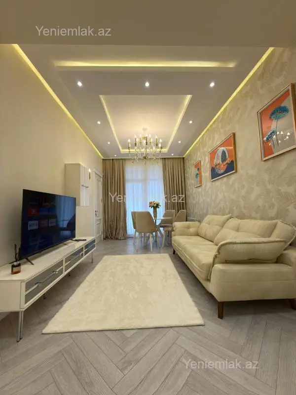 Satılır 3 otaqlı yeni tikili 100 m²