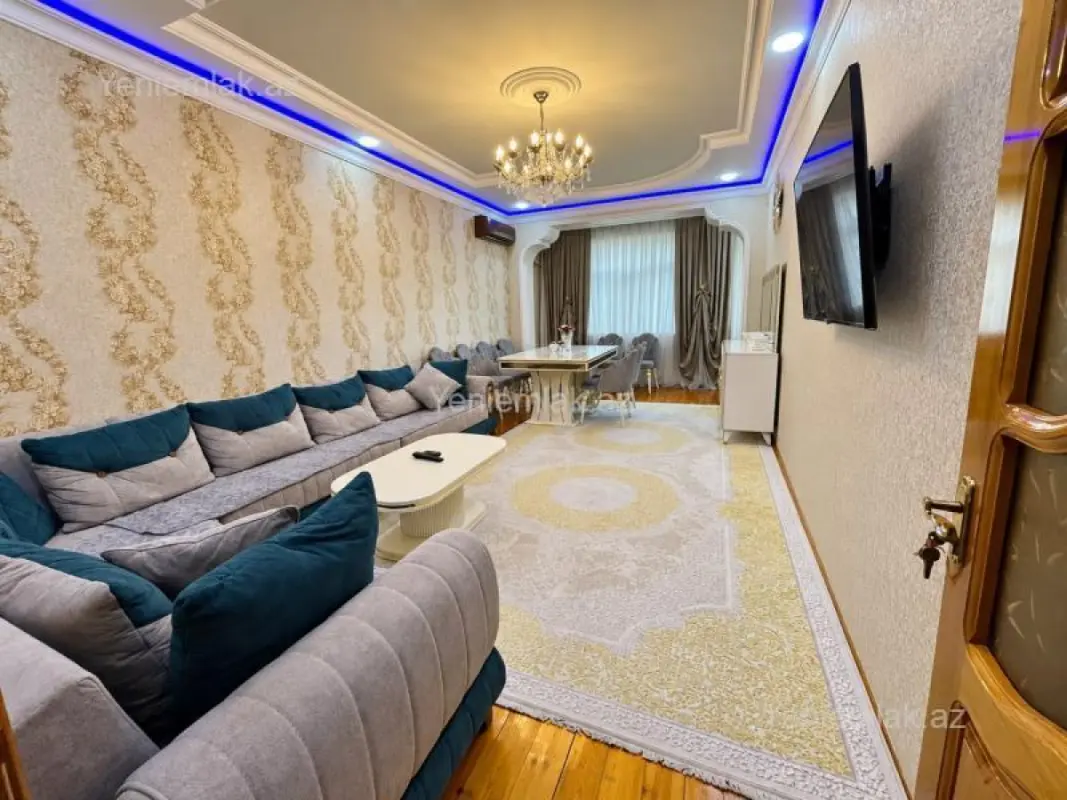 Satılır 3 otaqlı yeni tikili 110 m²