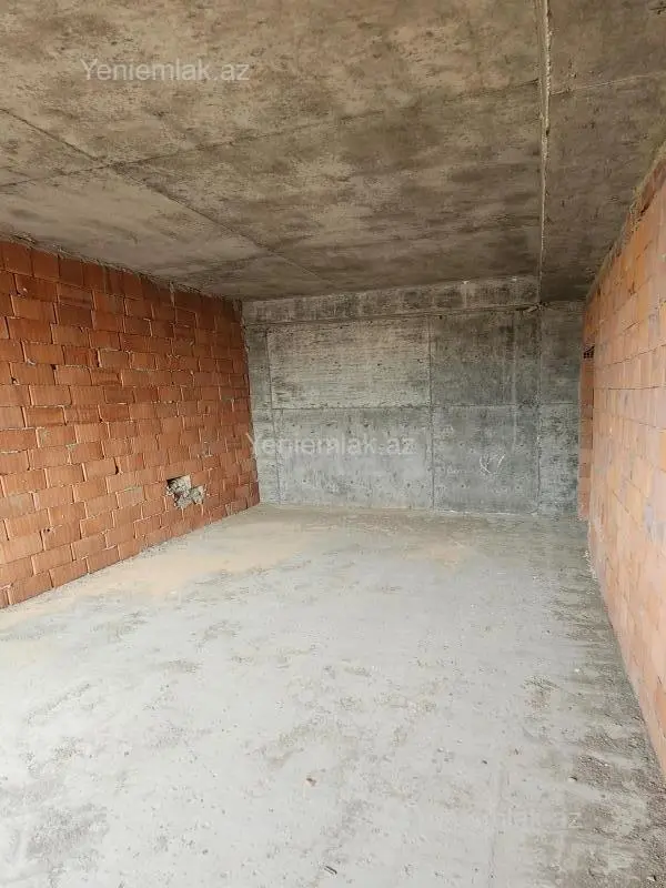 Satılır 2 otaqlı yeni tikili 67 m²