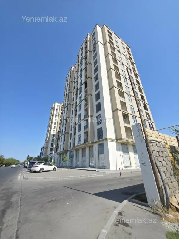 Satılır 4 otaqlı köhnə tikili 118 m²