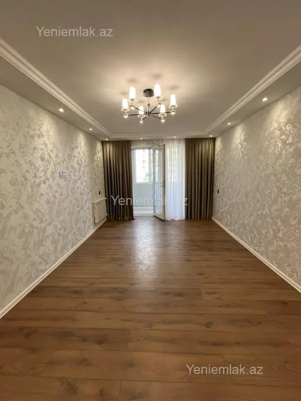 Satılır 2 otaqlı köhnə tikili 70 m²