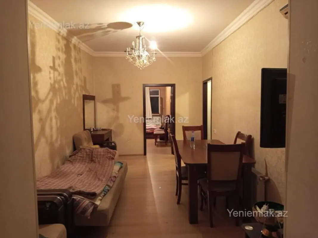 Satılır 2 otaqlı köhnə tikili 47 m²