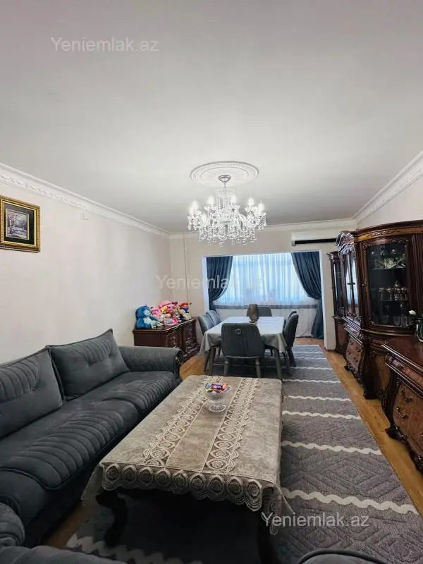 Satılır 3 otaqlı köhnə tikili 85 m²