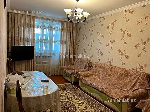Satılır 3 otaqlı köhnə tikili 70 m² — Sumqayıt, 7-ci mikrorayon 3 otaq 70.00 m²