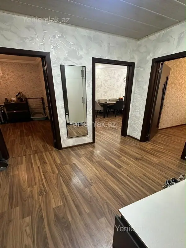 Satılır 3 otaqlı köhnə tikili 55 m²