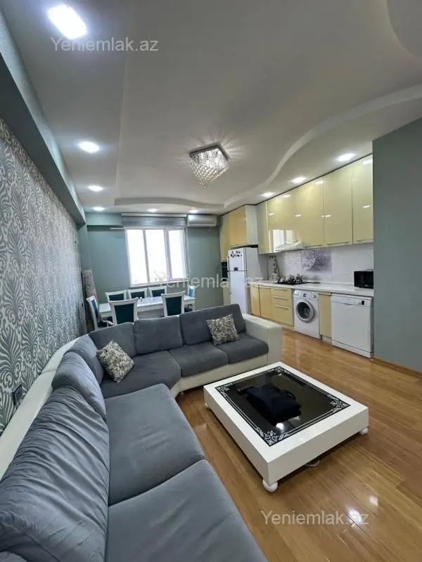 Satılır 3 otaqlı yeni tikili 65 m²