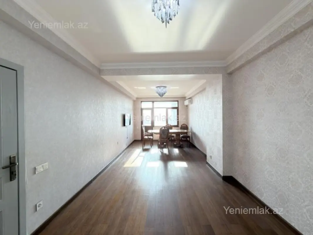 Satılır 3 otaqlı yeni tikili 126 m²