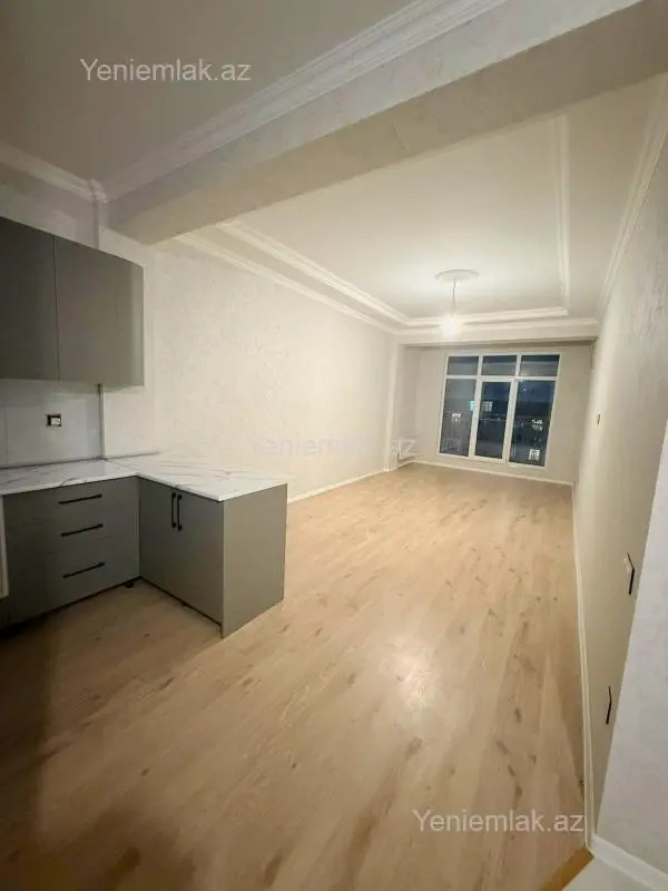 Satılır 2 otaqlı yeni tikili 74 m²