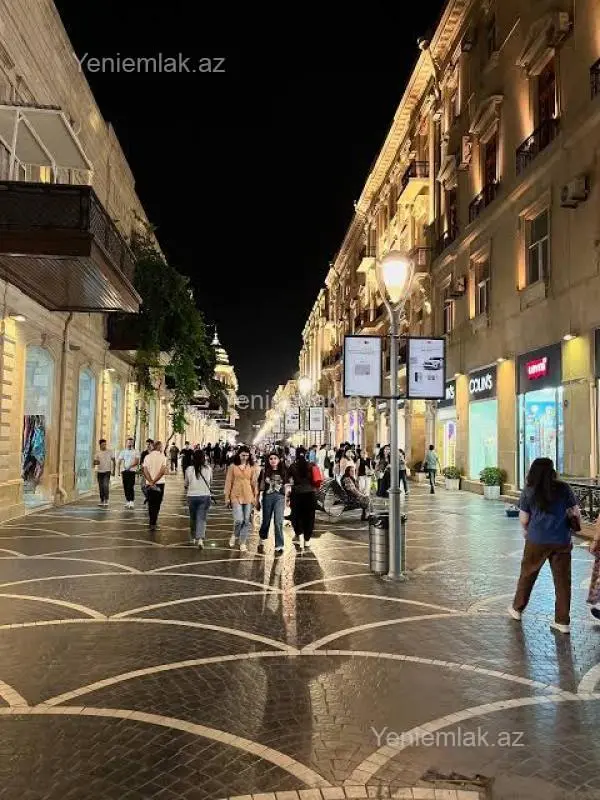 Satılır 3 otaqlı köhnə tikili 110 m²