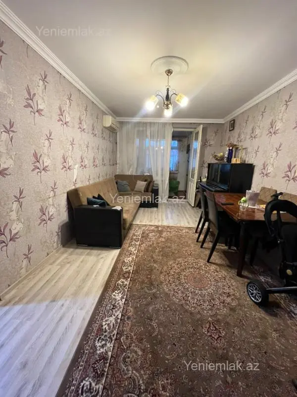 Satılır 2 otaqlı köhnə tikili 48 m²
