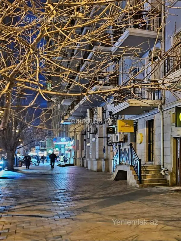 Satılır 2 otaqlı obyekt 106 m²