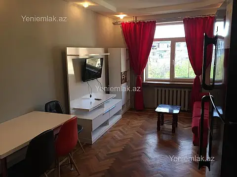 Satılır 3 otaqlı köhnə tikili 55 m² — Bakı, Nizami 3 otaq 55.00 m²