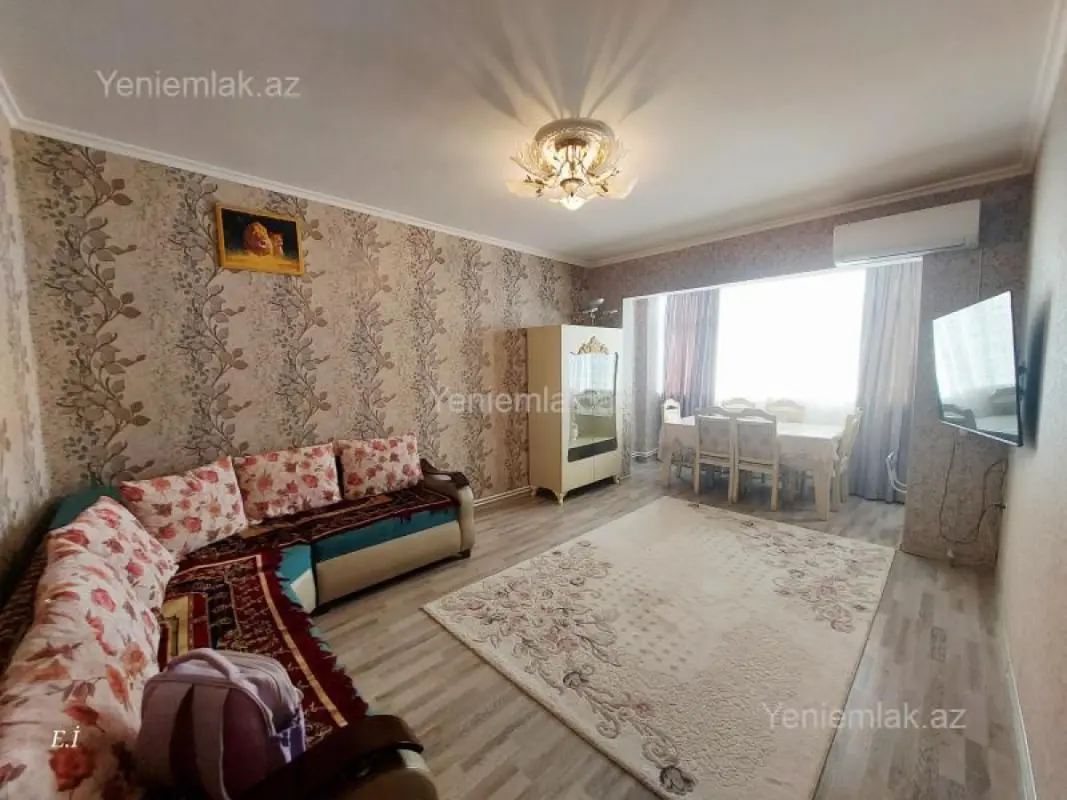 Satılır 2 otaqlı köhnə tikili 57 m²