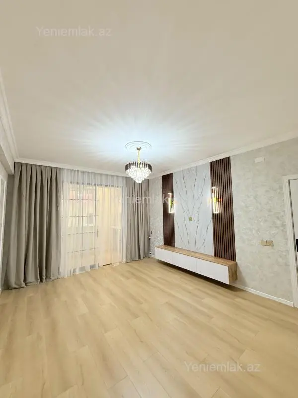 Satılır 2 otaqlı yeni tikili 60 m²