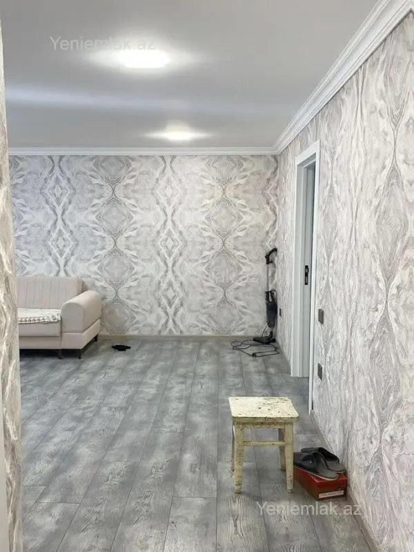 Satılır 2 otaqlı köhnə tikili 52 m²