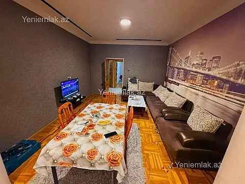 Satılır 3 otaqlı köhnə tikili 72 m² — Bakı, Binəqədi 3 otaq 72.00 m²