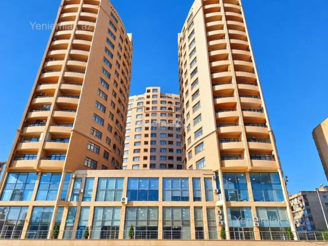 Satılır 2 otaqlı yeni tikili 55 m²