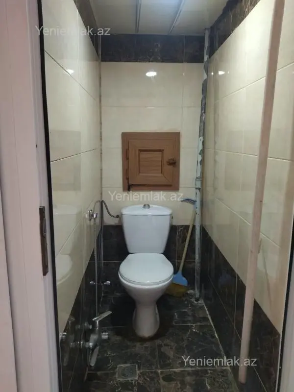 Satılır 2 otaqlı köhnə tikili 53 m²