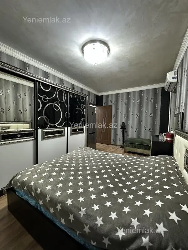 Satılır 2 otaqlı köhnə tikili 58 m²