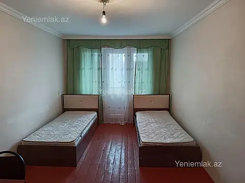 Satılır 1 otaqlı köhnə tikili 31 m² — Sumqayıt, 8-ci mikrorayon 1 otaq 31.00 m²