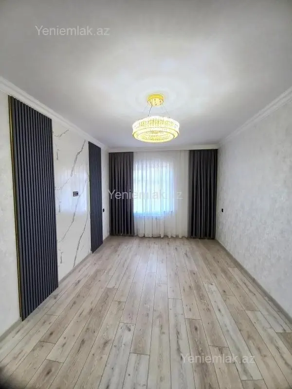 Satılır 2 otaqlı köhnə tikili 65 m²