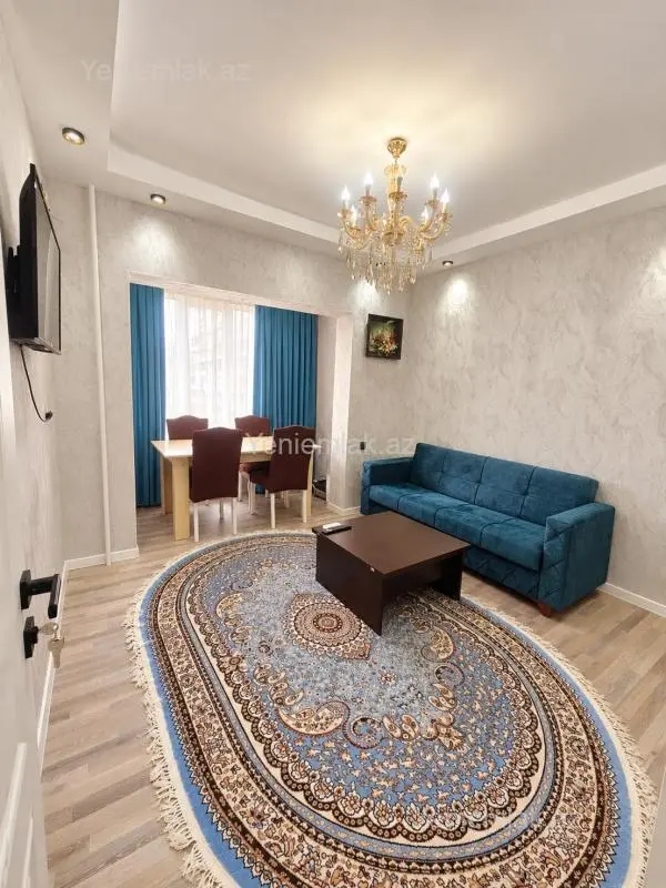 Satılır 2 otaqlı köhnə tikili 52 m²