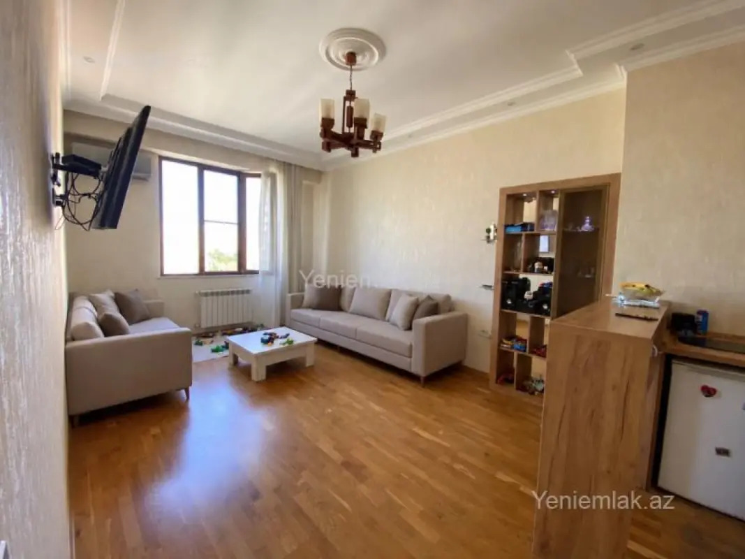 Satılır 2 otaqlı yeni tikili 50 m²