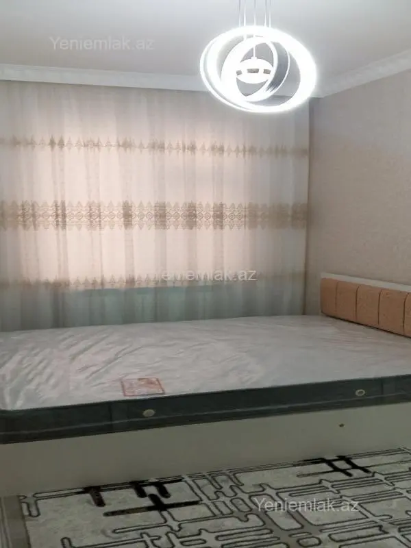 Satılır 2 otaqlı köhnə tikili 50 m²