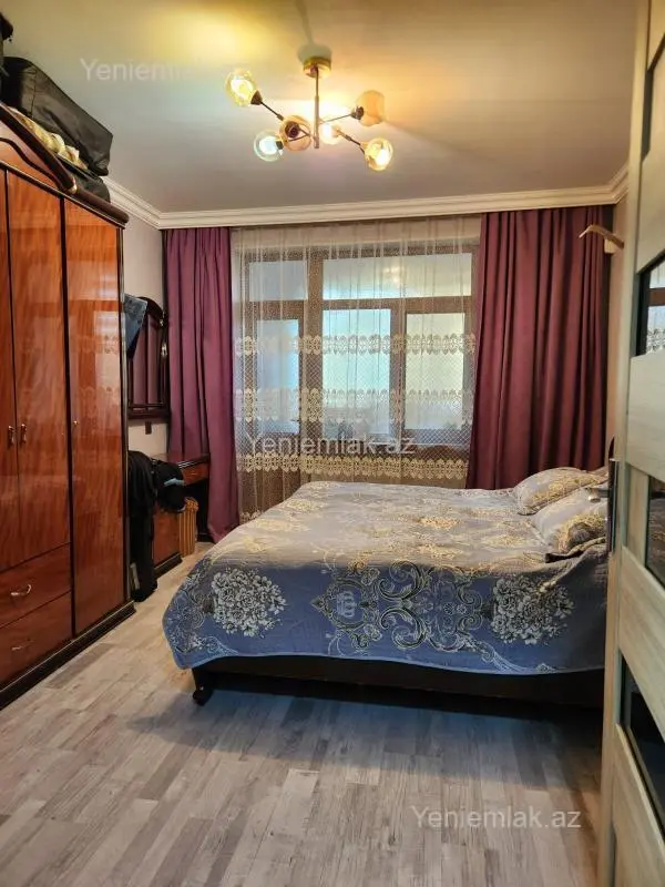 Satılır 2 otaqlı köhnə tikili 54.8 m²