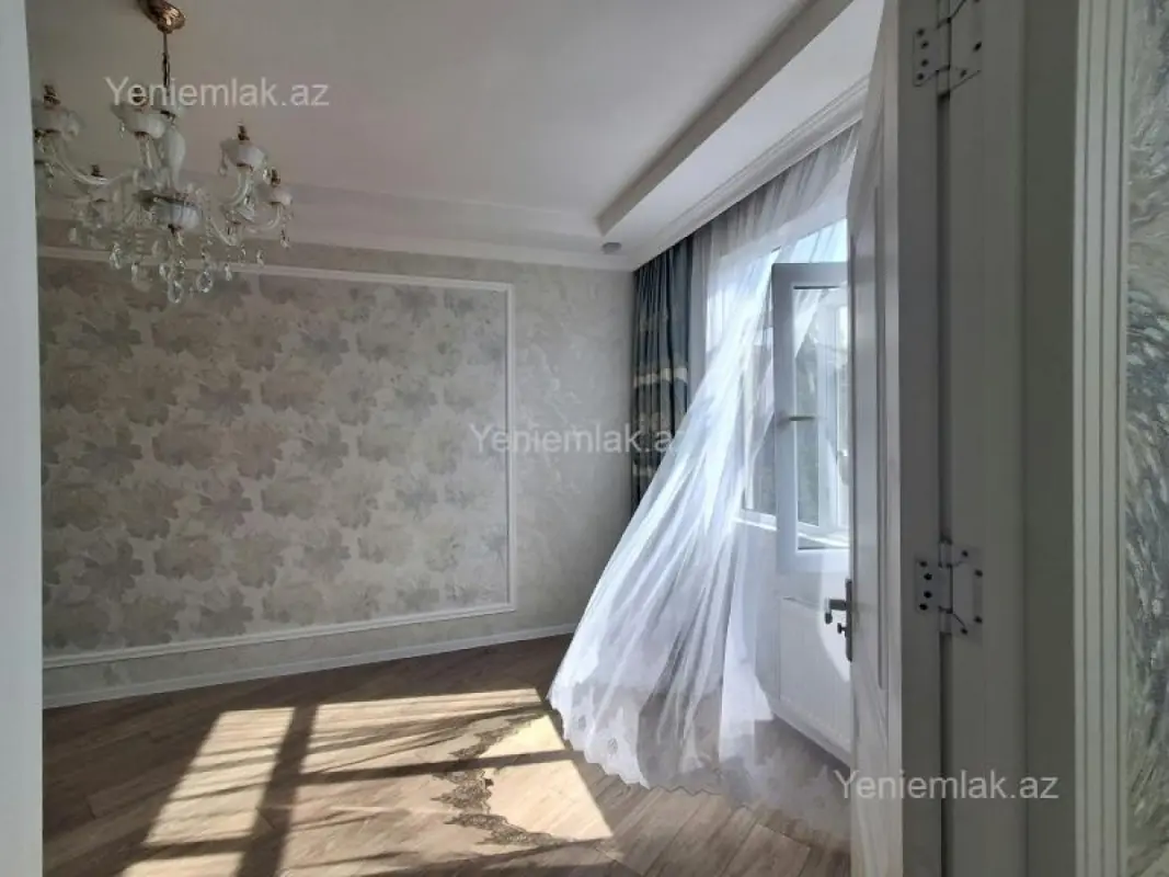 Satılır 2 otaqlı köhnə tikili 35 m²