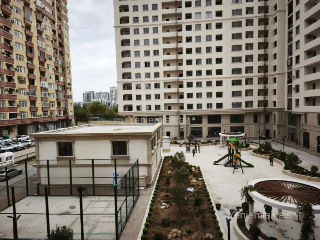 Satılır 2 otaqlı yeni tikili 70 m²