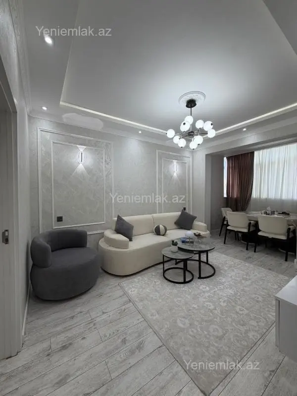 Satılır 2 otaqlı köhnə tikili 55 m²