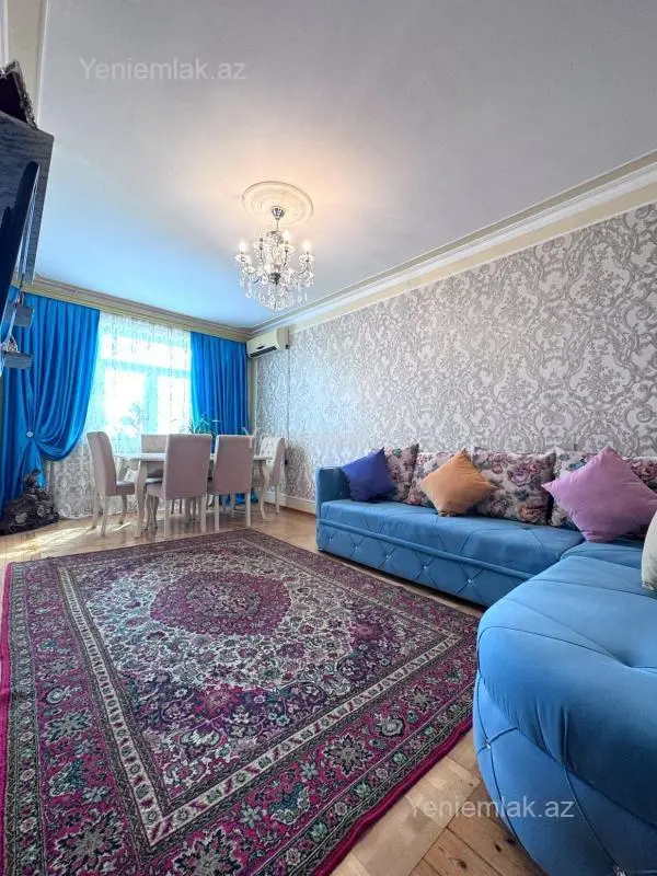 Satılır 3 otaqlı köhnə tikili 80 m²