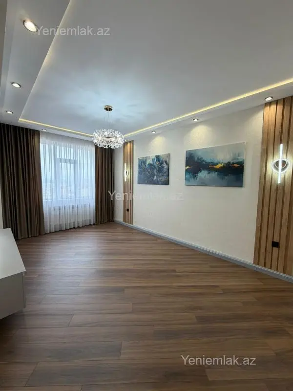 Satılır 3 otaqlı yeni tikili 80 m²