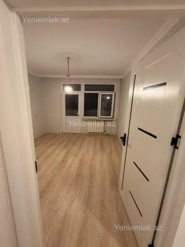 Satılır 3 otaqlı köhnə tikili 50 m²