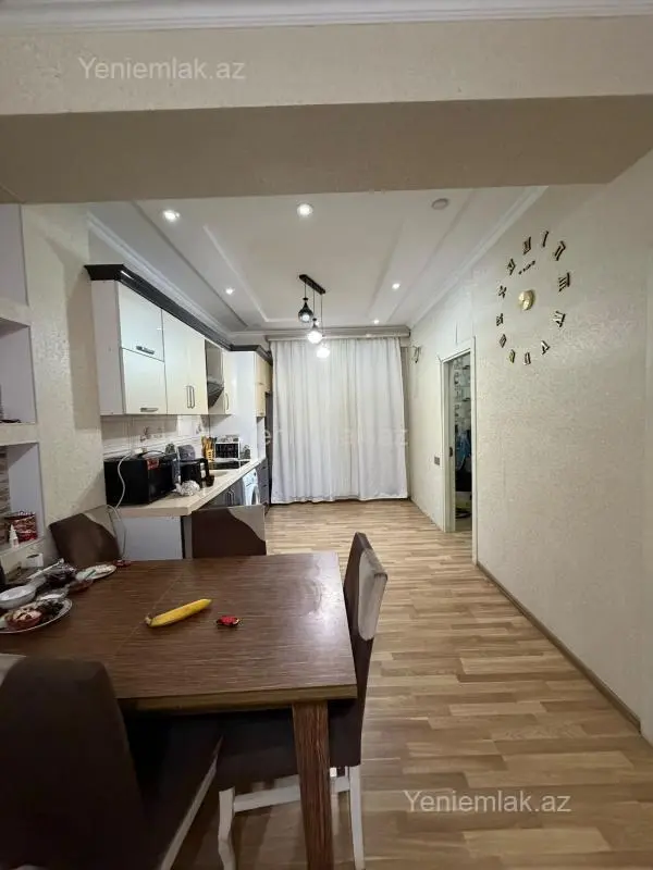 Satılır 4 otaqlı yeni tikili 73 m²