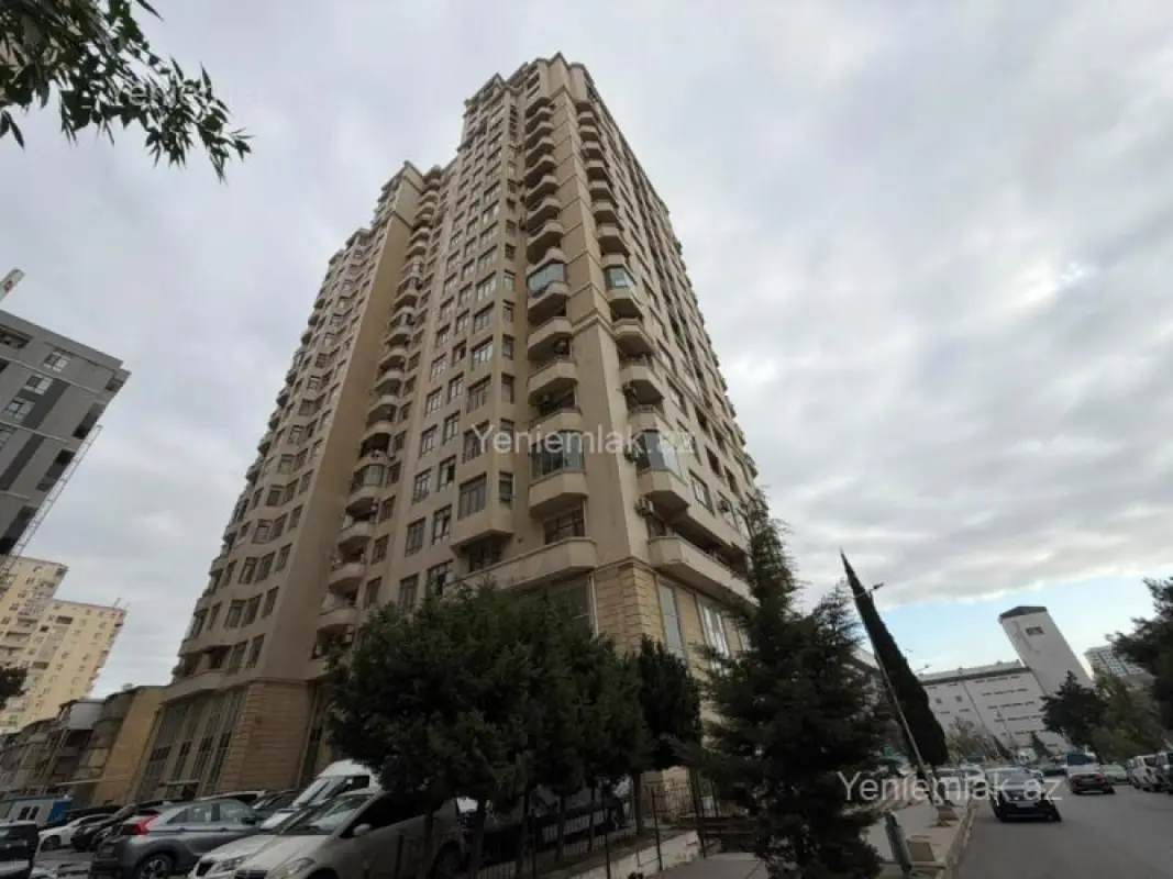 Satılır 5 otaqlı yeni tikili 347 m²