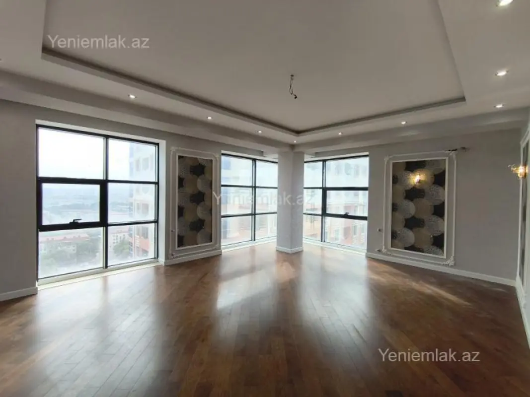 Satılır 4 otaqlı yeni tikili 154 m²