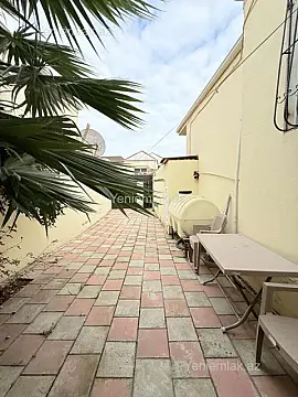 Satılır 3 otaqlı həyət evi 80 m² — Xırdalan 3 otaq 80.00 m²