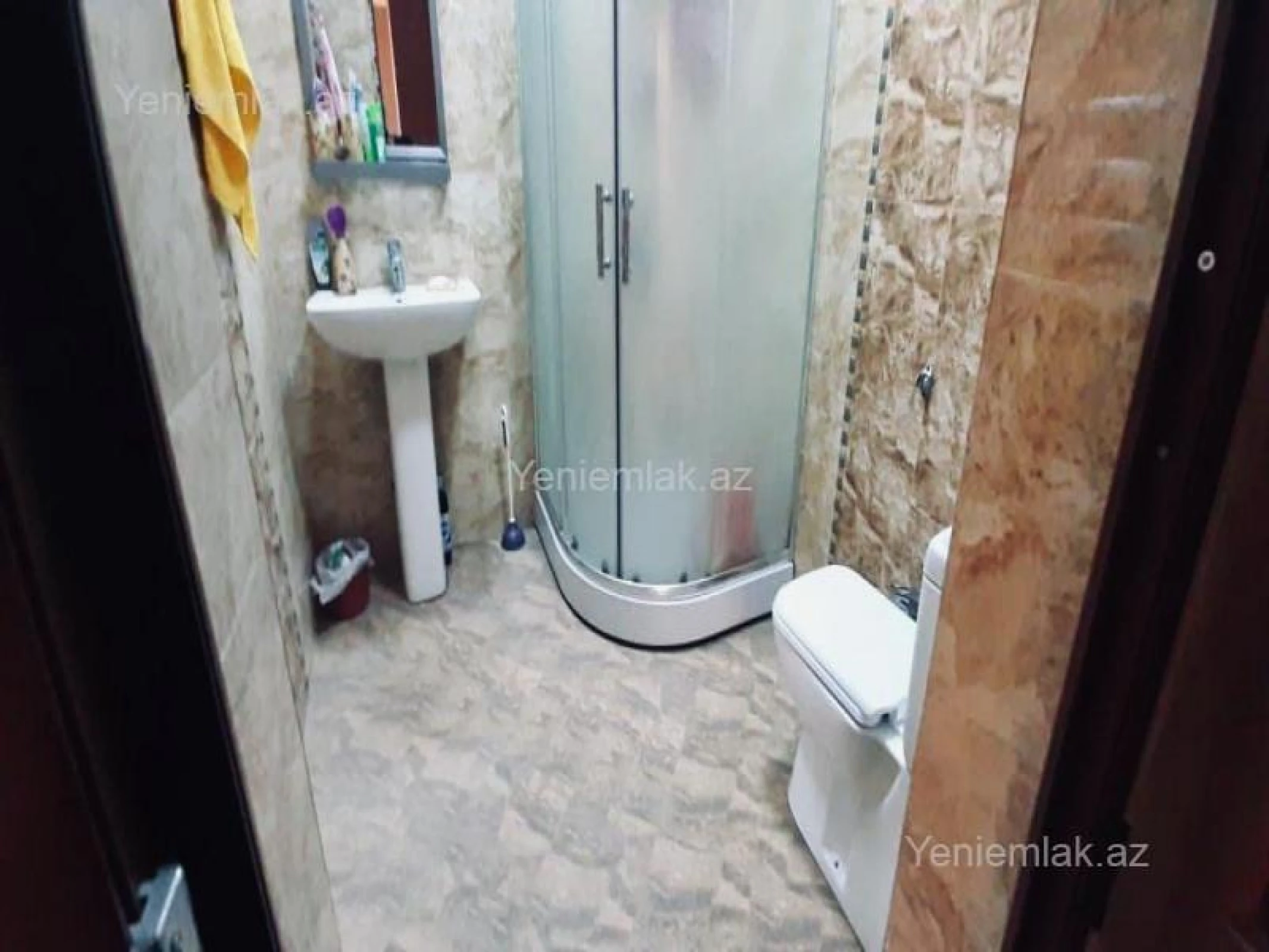 Satılır 6 otaqlı həyət evi 510 m²