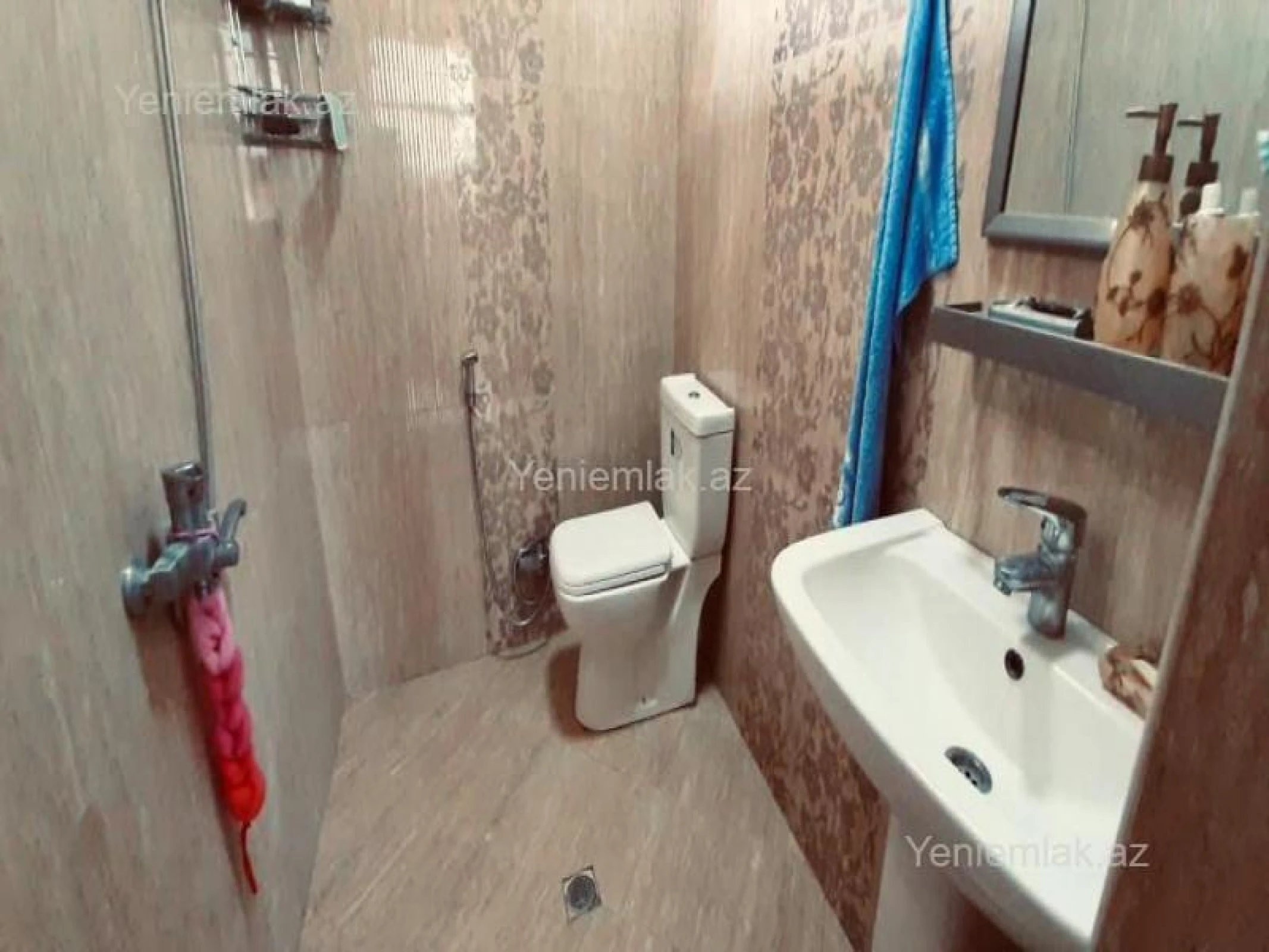 Satılır 6 otaqlı həyət evi 510 m²