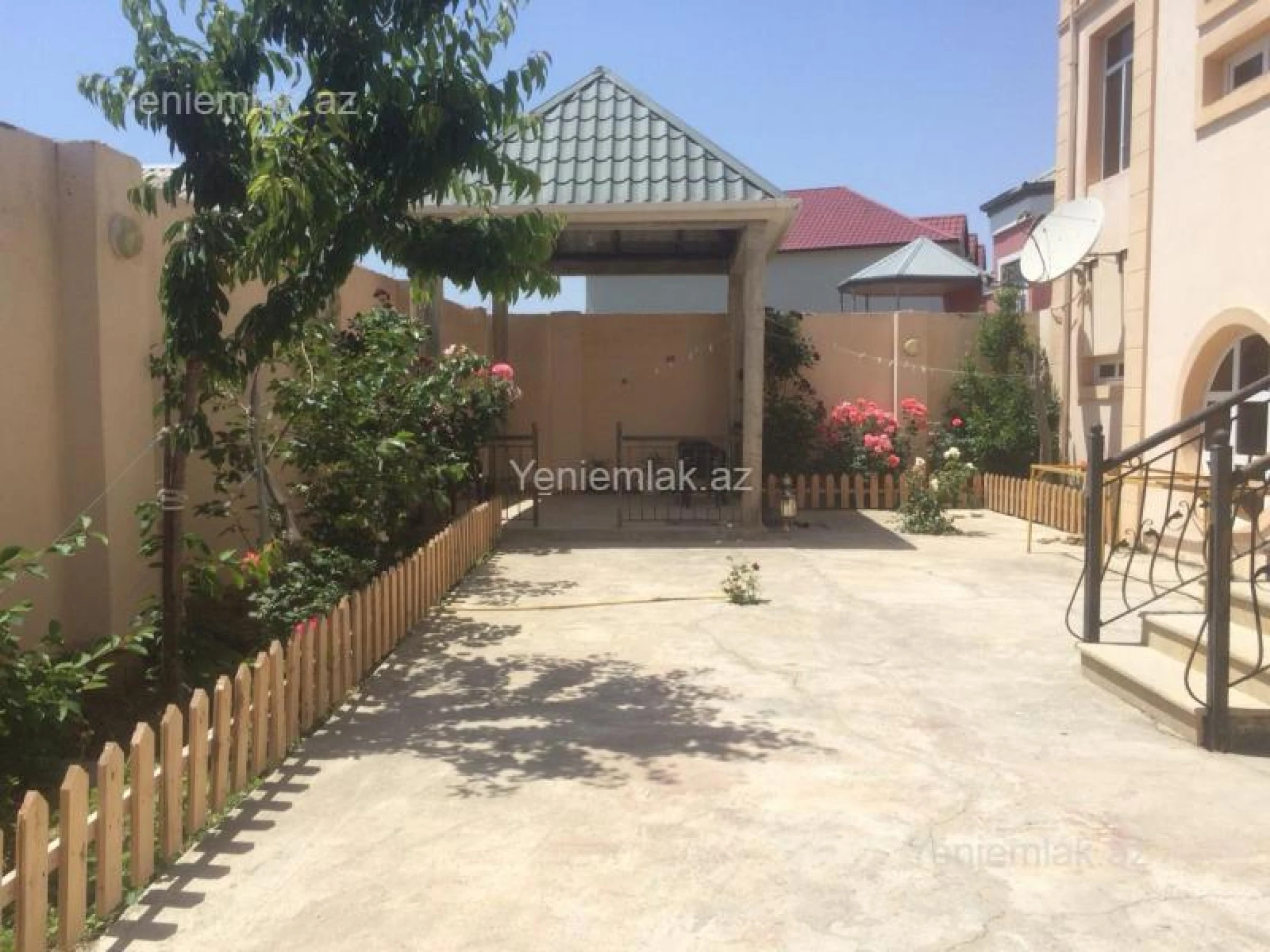 Satılır 6 otaqlı həyət evi 510 m²